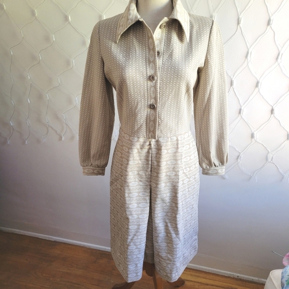 Vintage Mod Dress Late 50s/60s Beige & Cream by Butte Knit Size Small-Me… - Picture 1 of 10
